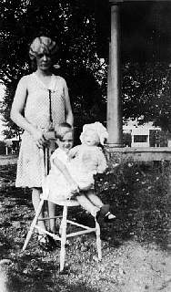 vera and mae dagion with shirley temple doll harriman ny 1929.jpg